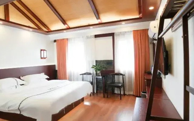 Lancang Brown Home Inn