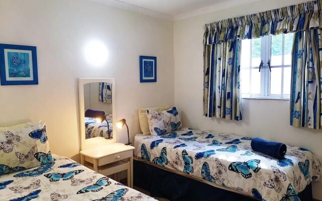 Southern Comfort - On the Pool