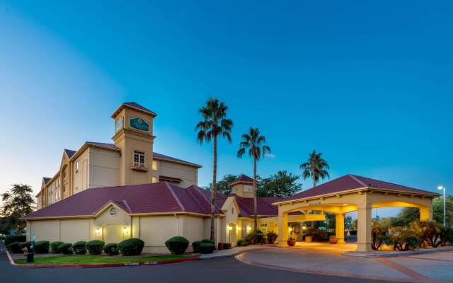 La Quinta Inn & Suites by Wyndham Phoenix West Peoria