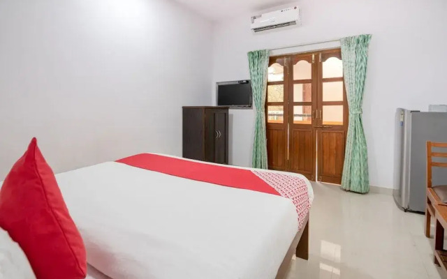 OYO 7325 Celjoan Guest House Standard