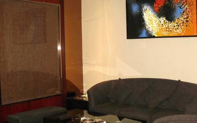 Xintianjiao Commercial Hotel