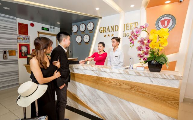 Grand Jeep Hotel Danang
