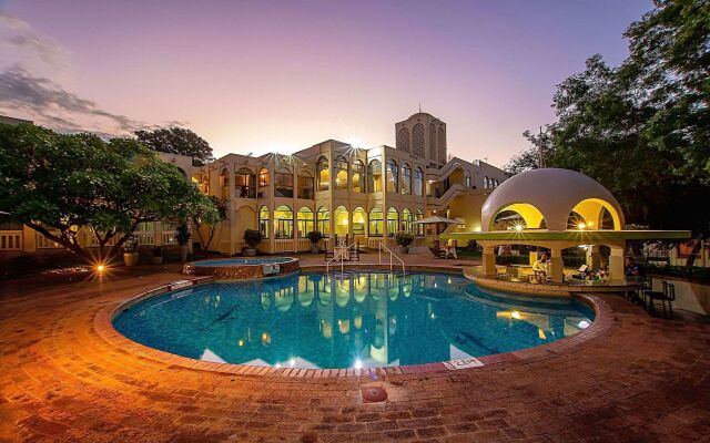 Victoria Falls Rainbow Hotel