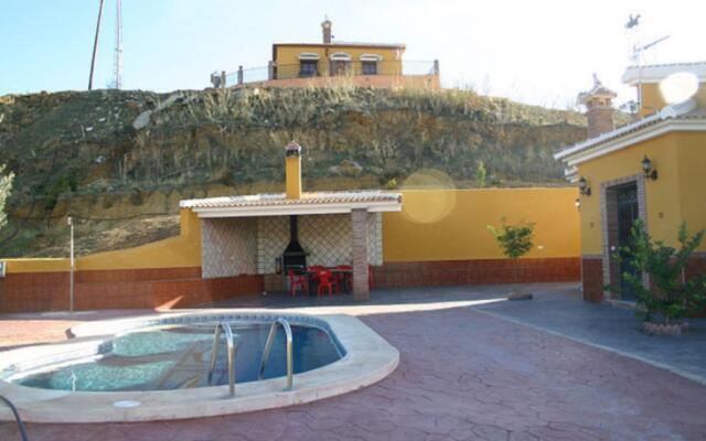 Villa in Villanueva de la Concepcio, Malaga 100609