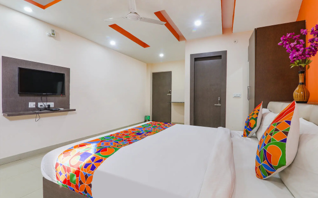 Fabhotel Vinayaka