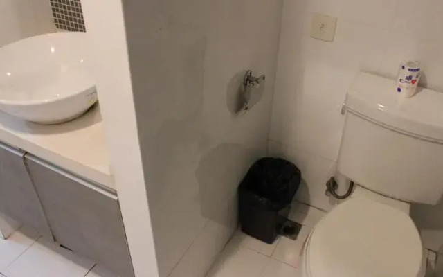 Nanjing Zhongfang Service Apartment