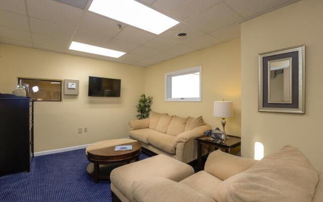 Marigot Beach Suites