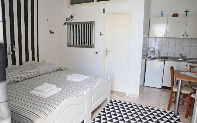 Apartments Nikolina Lumbarda