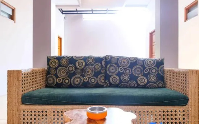 Sans Stay at Meizan Malioboro Yogyakarta – Guest Rooms – Yogyakarta