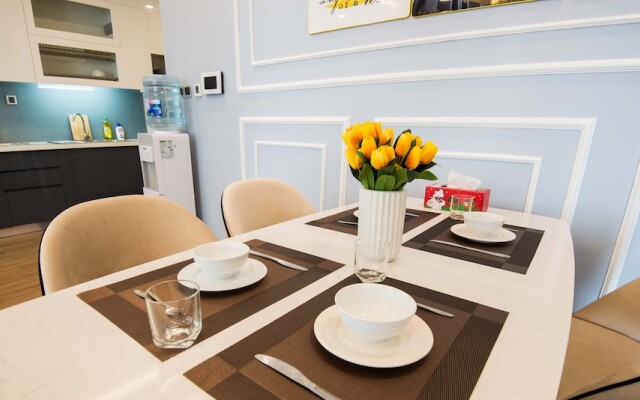 Hagi APT - Vinhomes Metropolis service apartment in Lieu Giai