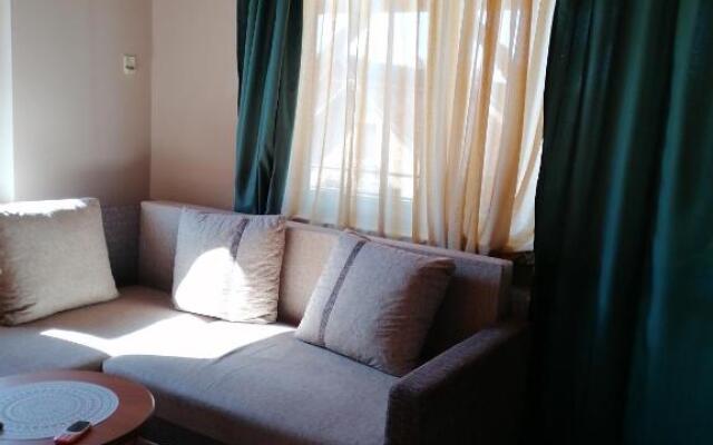 Betty-Major apartman