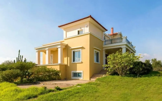 Olive Tree Villa-kalamata Serene Retreat