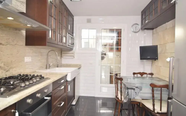 HomeHolidaysRentals Maragall - Costa Barcelona