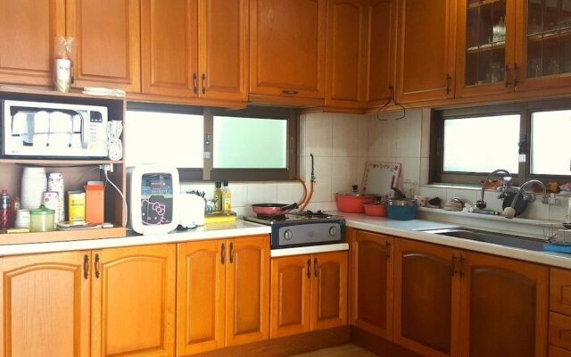 Captain Jeju Guesthouse - Hostel