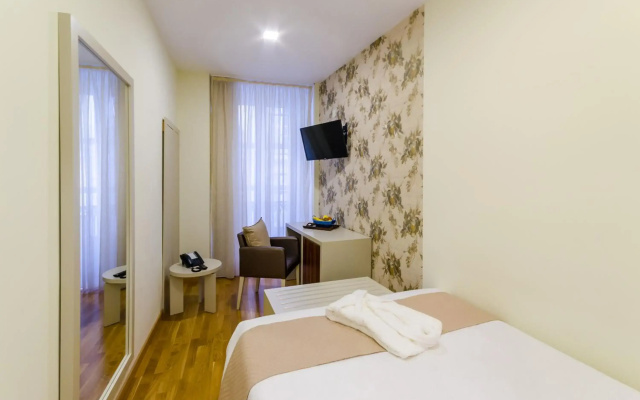 Delphin Imperial