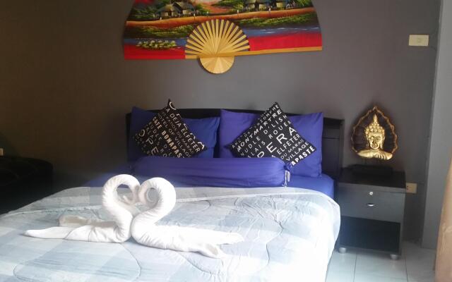 Nemos Guesthouse and Massage