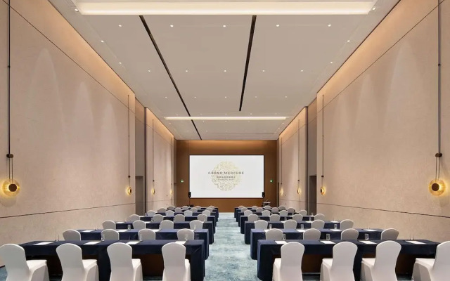 Grand Mercure Chengdu East