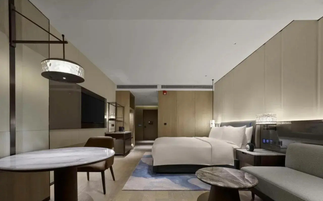 Hilton Yuyao