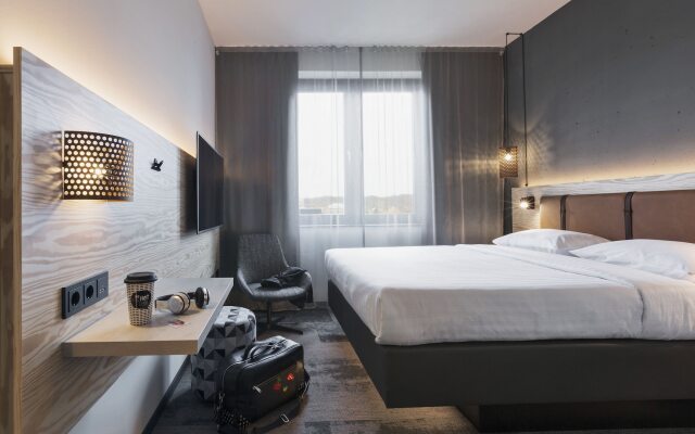 Moxy Frankfurt Airport Kelsterbach
