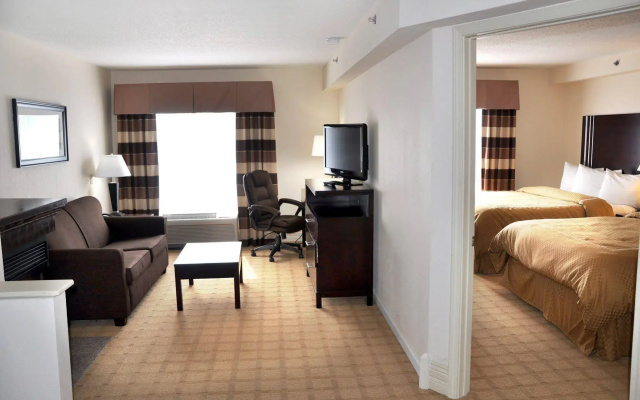 Best Western Plus Kalamazoo Suites