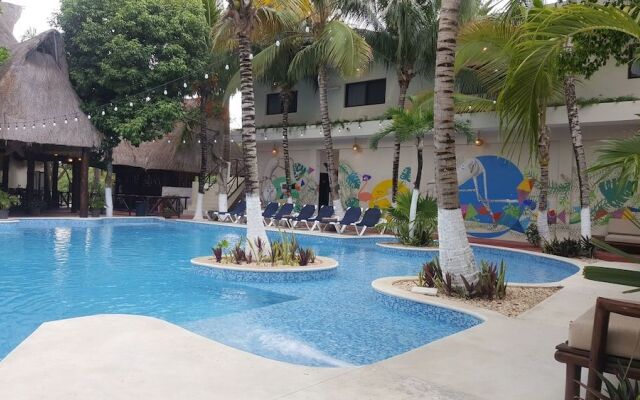 Jungle House Tulum Hotel & Hostal