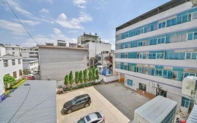 7Days Inn Dali Erhai Park Branch