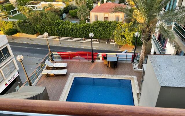 Elegant 2+1 Flat in the Heart of Kyrenia + wifi