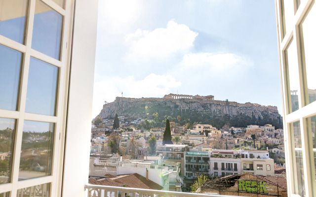 The Dolli At Acropolis, A Hotel To Live