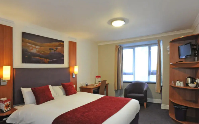Wheatsheaf Hotel By Greene King Inns