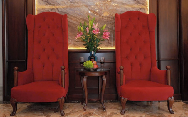 Royal Trau Quy Boutique Hotel