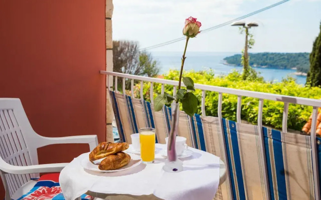 Apartment Marina Ploce