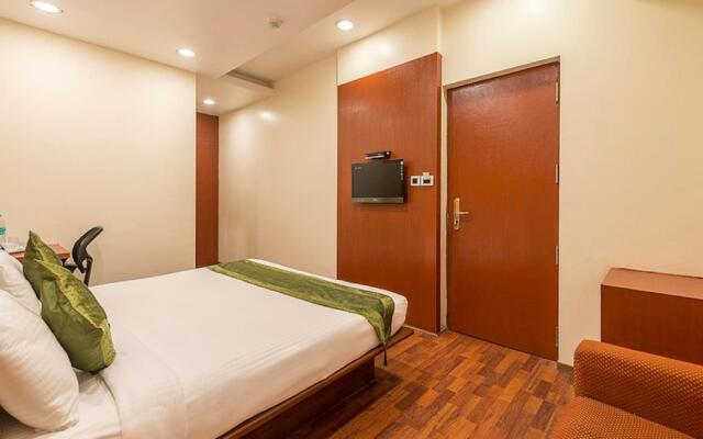 OYO Flagship 479 Royapettah