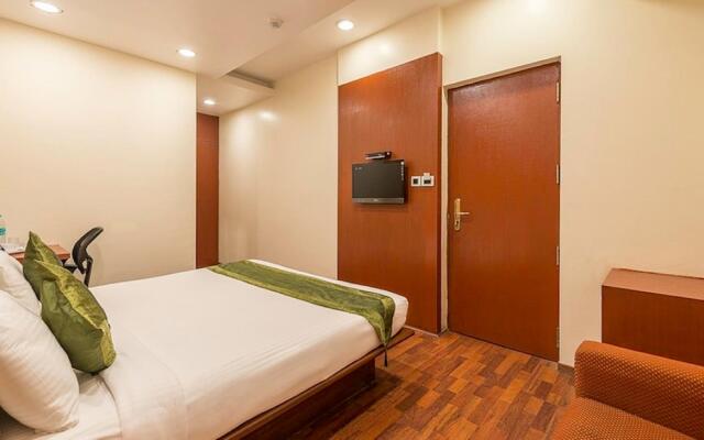 Treebo Saravana Boutique Inn