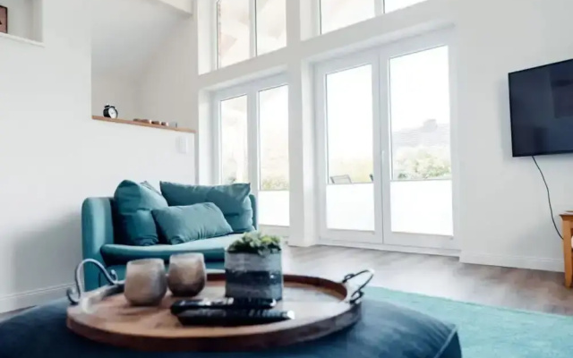 Loheide Modern Retreat