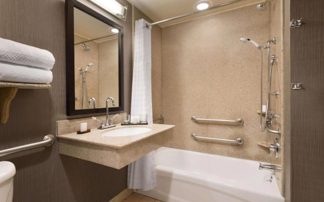 Embassy Suites by Hilton Franklin Cool Springs