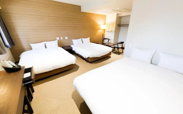Shinsaibashi ARTY Inn
