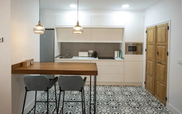 Apartamentos Petronila 1881