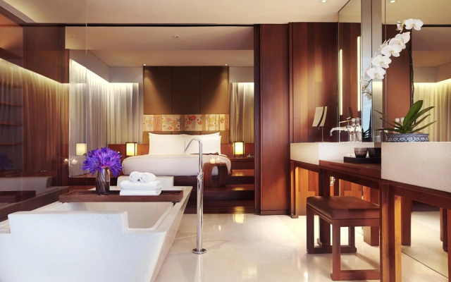 Hansar Bangkok Hotel - photo 4