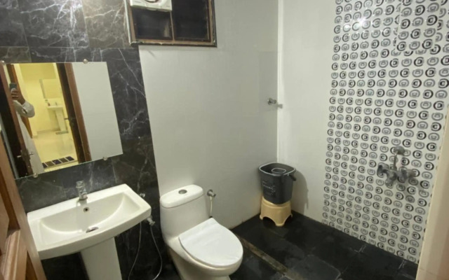 AL MANAL 205 Service Apartments 1BHK