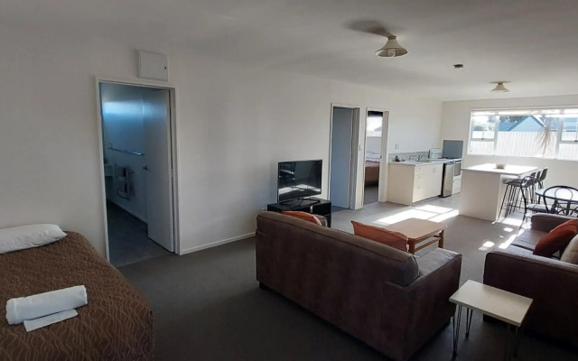 Fitzherbert Court Motel