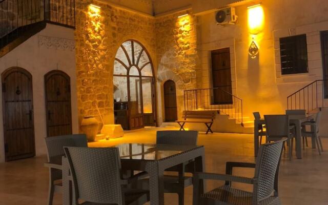 Artukhan Butik Hotel