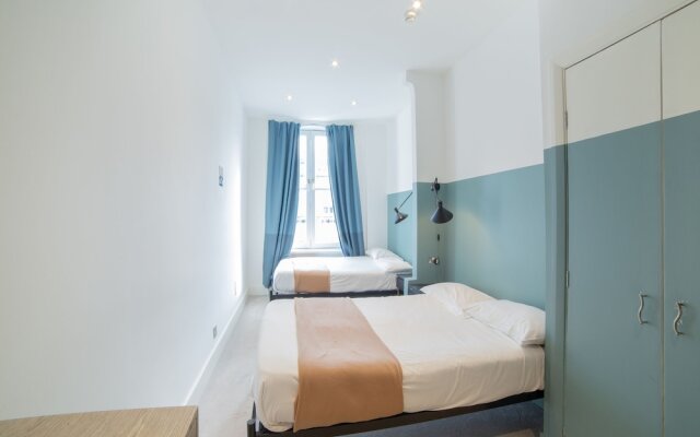 Amsterdam Hotel