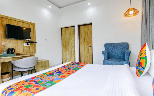 Fabhotel Sierra Inn