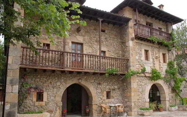 Posada La Torre de la Quintana