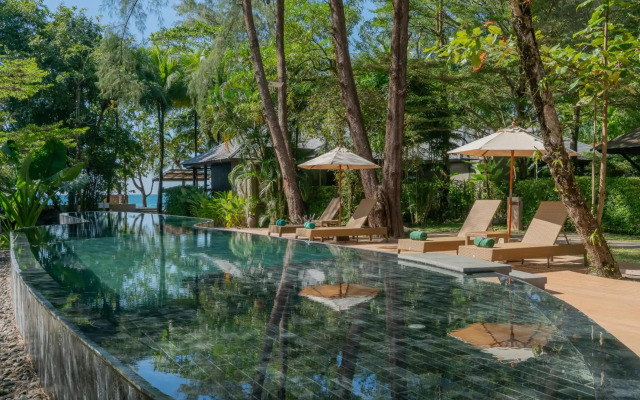 Khaolak Wanaburee Resort