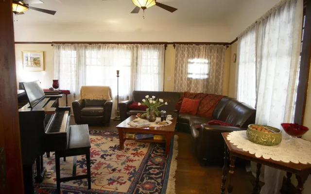 Craftsman Inn