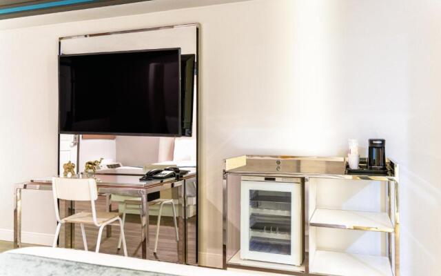 Aspire Inn Studios & Spas