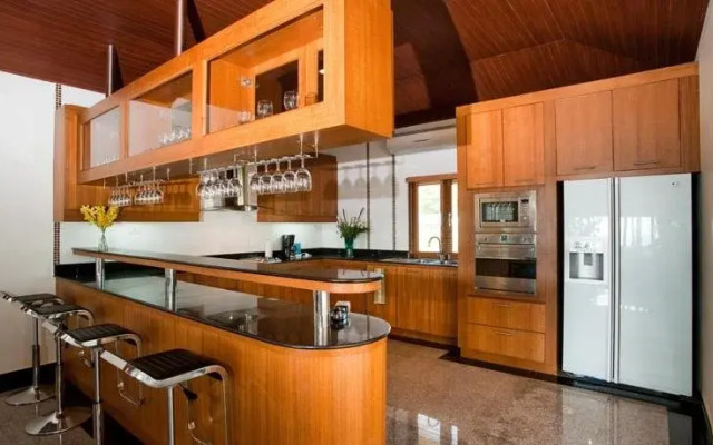 Krabi Sunset Beachfront Villa