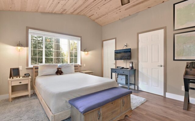 Whispering Woods #2375