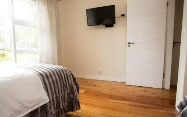 Cornfields River Bed And Breakfast